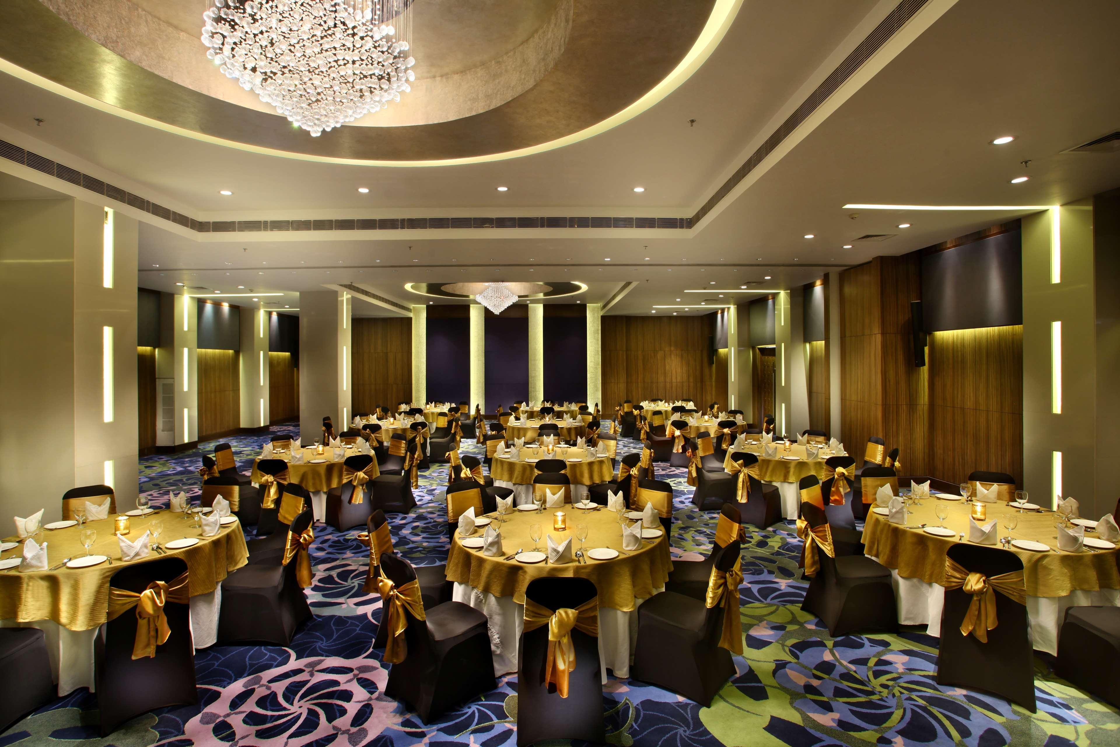 Park Plaza Shahdara Nova Deli Exterior foto
